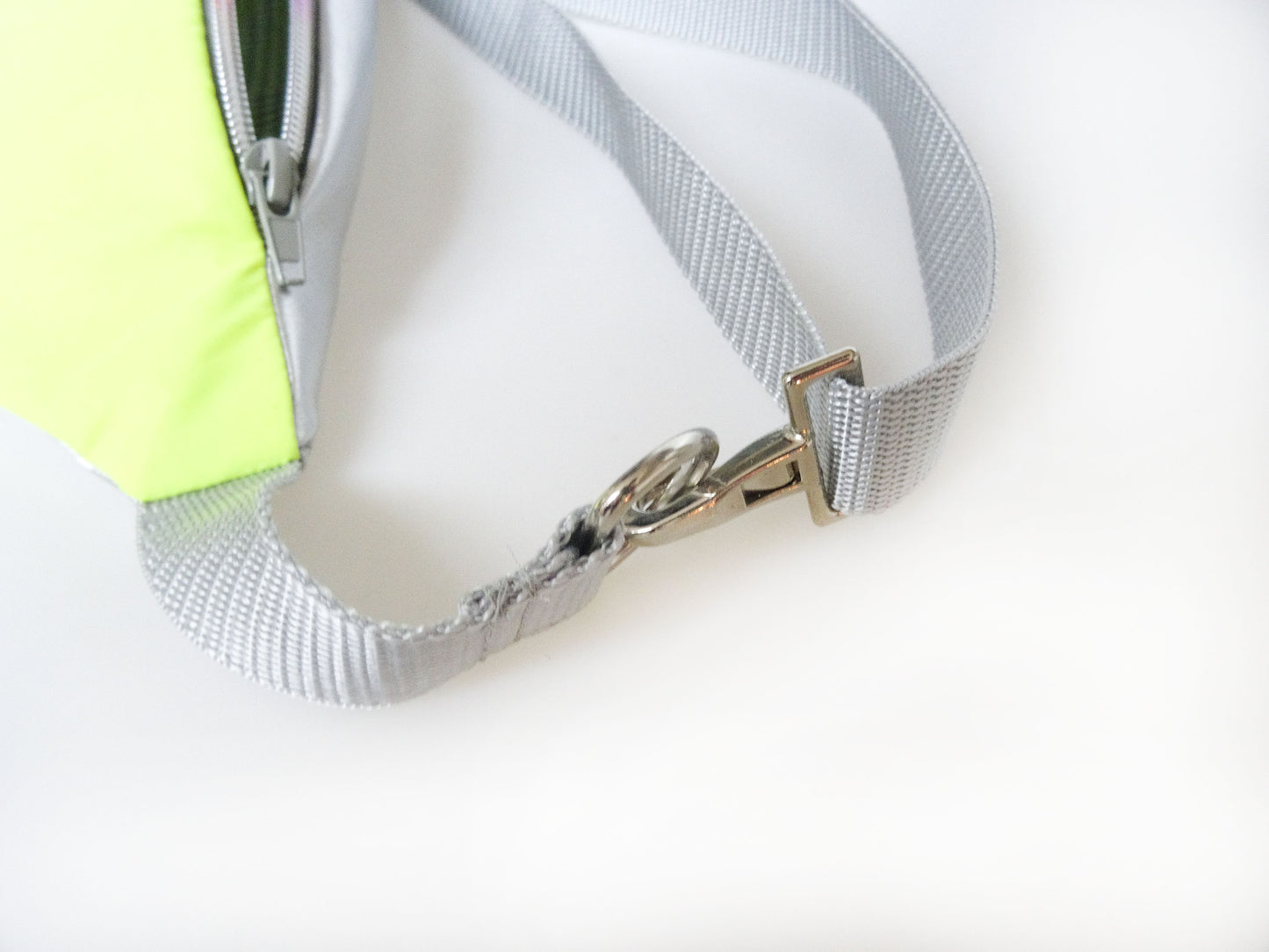 Bauchtasche/ Gürteltasche "reflektierendes Neon"