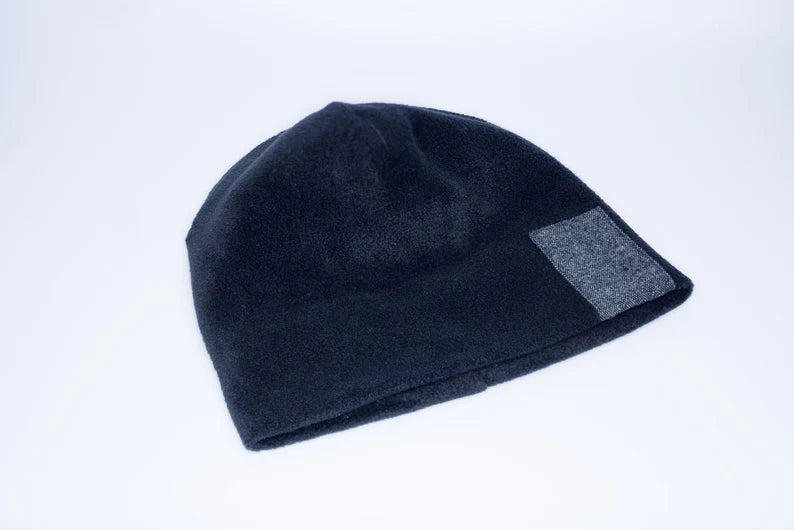 Set: für Männer aus kurzem Loop-Schal und Beaniemütze mit Tweed