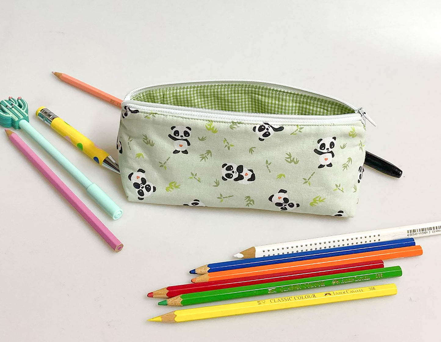 Federmäppchen, kleine Kosmetiktasche "Little Panda"